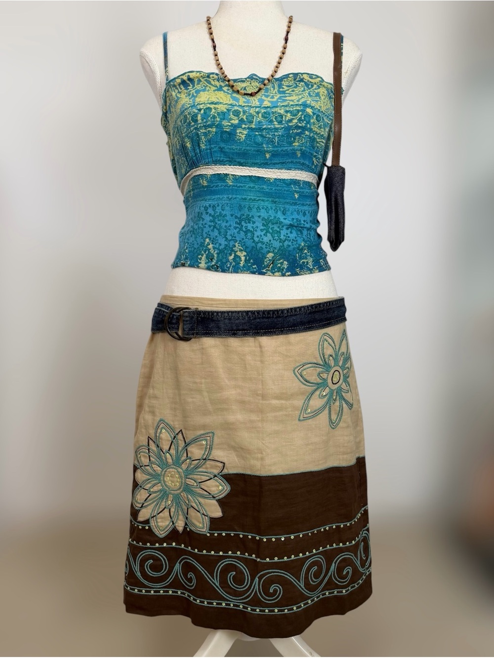 VTG Woven Floral Embroidered A-Line Skirt - Beige & Brown